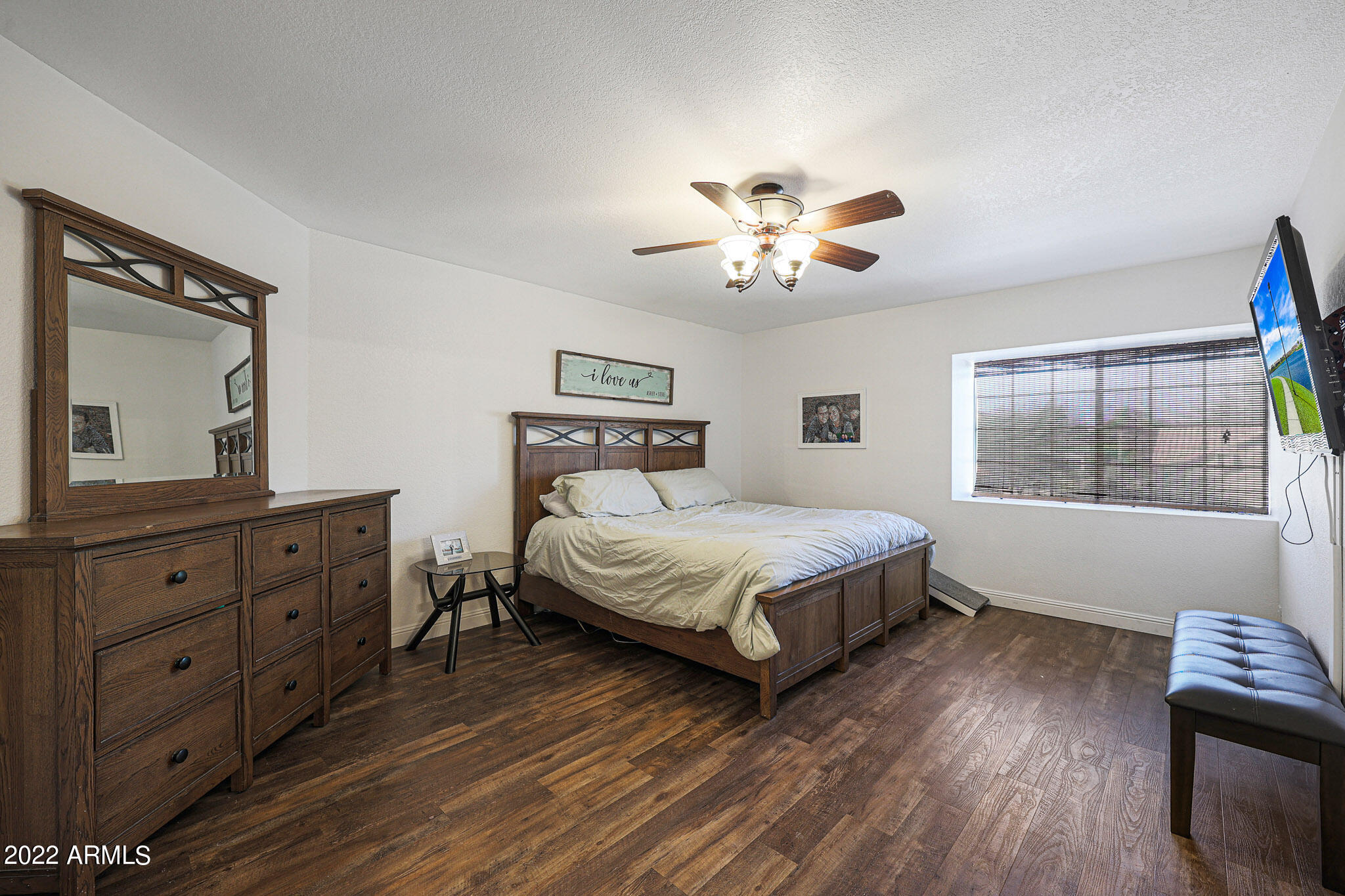 2363 W HEMLOCK Court W