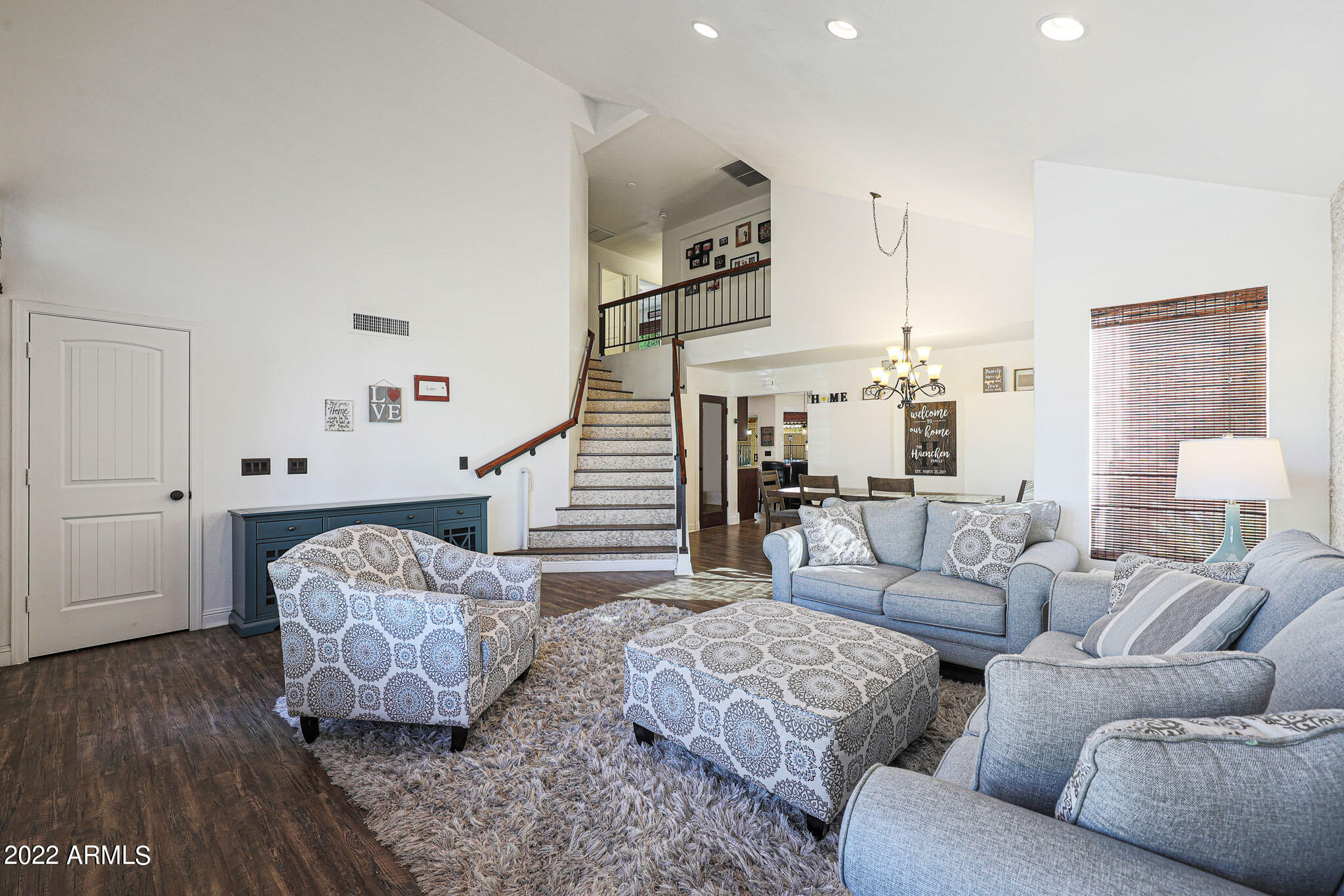 2363 W HEMLOCK Court W