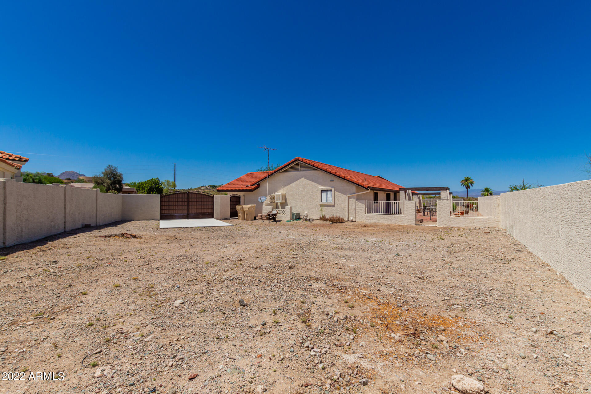 15203 N CATALPA Place