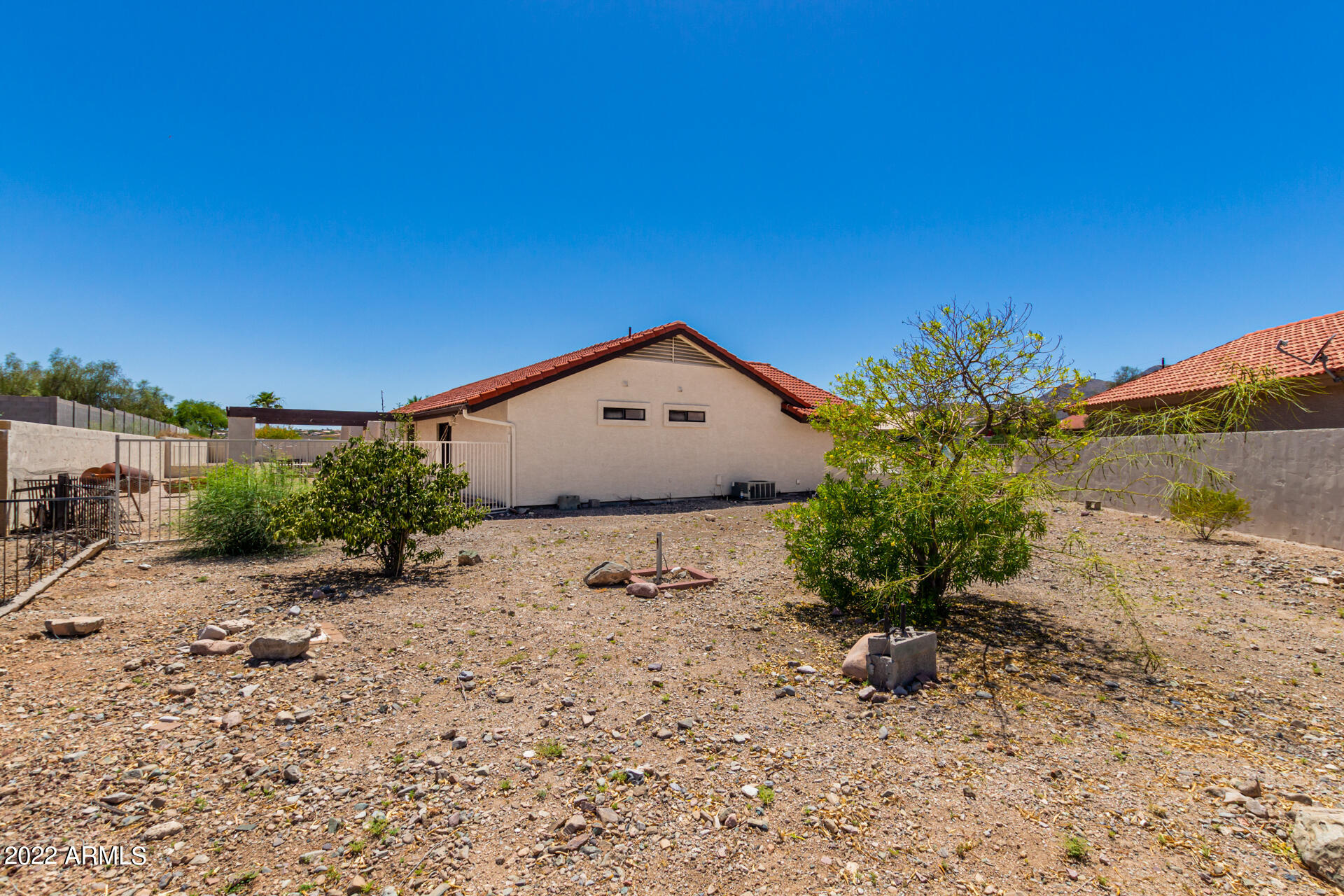 15203 N CATALPA Place