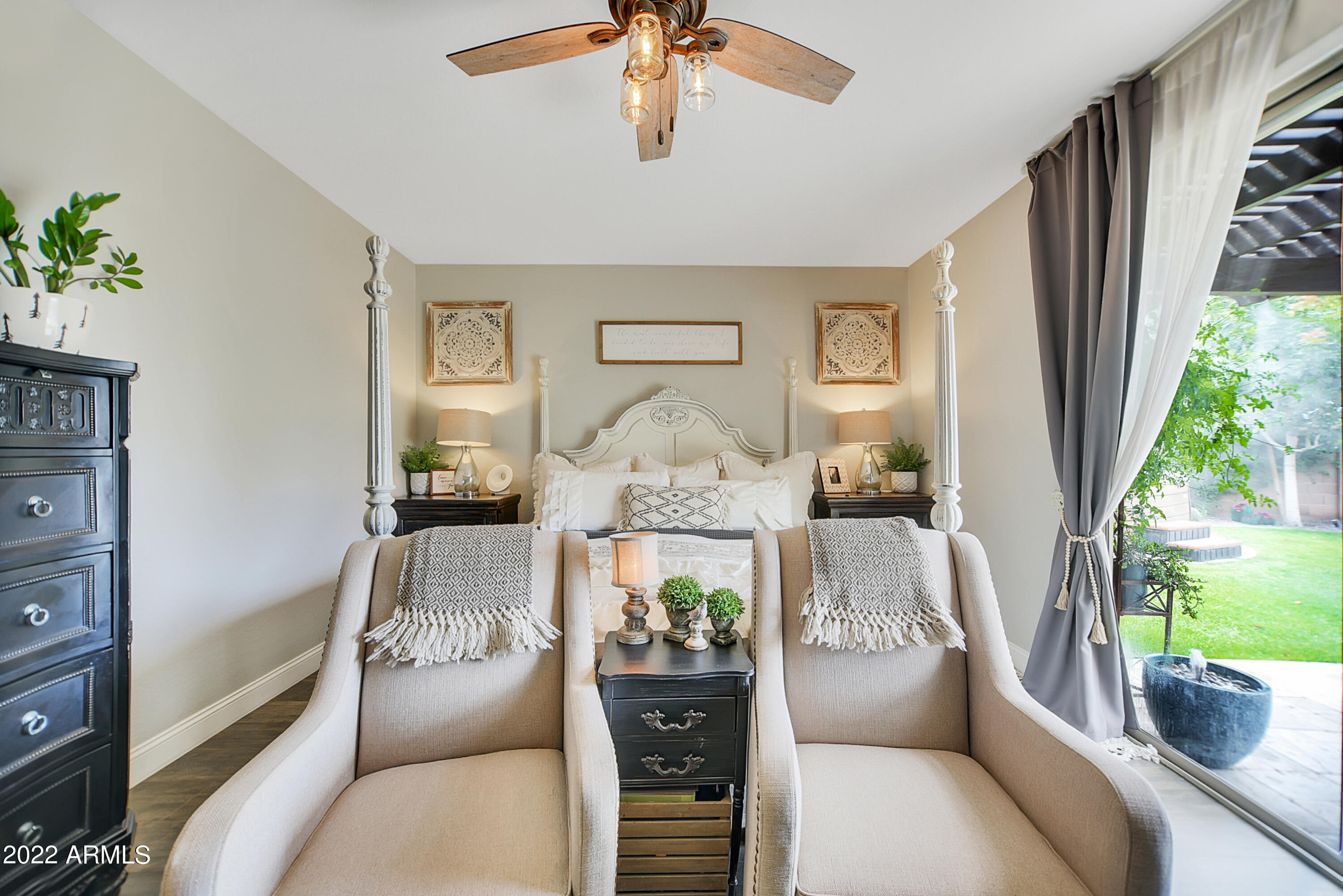 3832 E PACKARD Drive