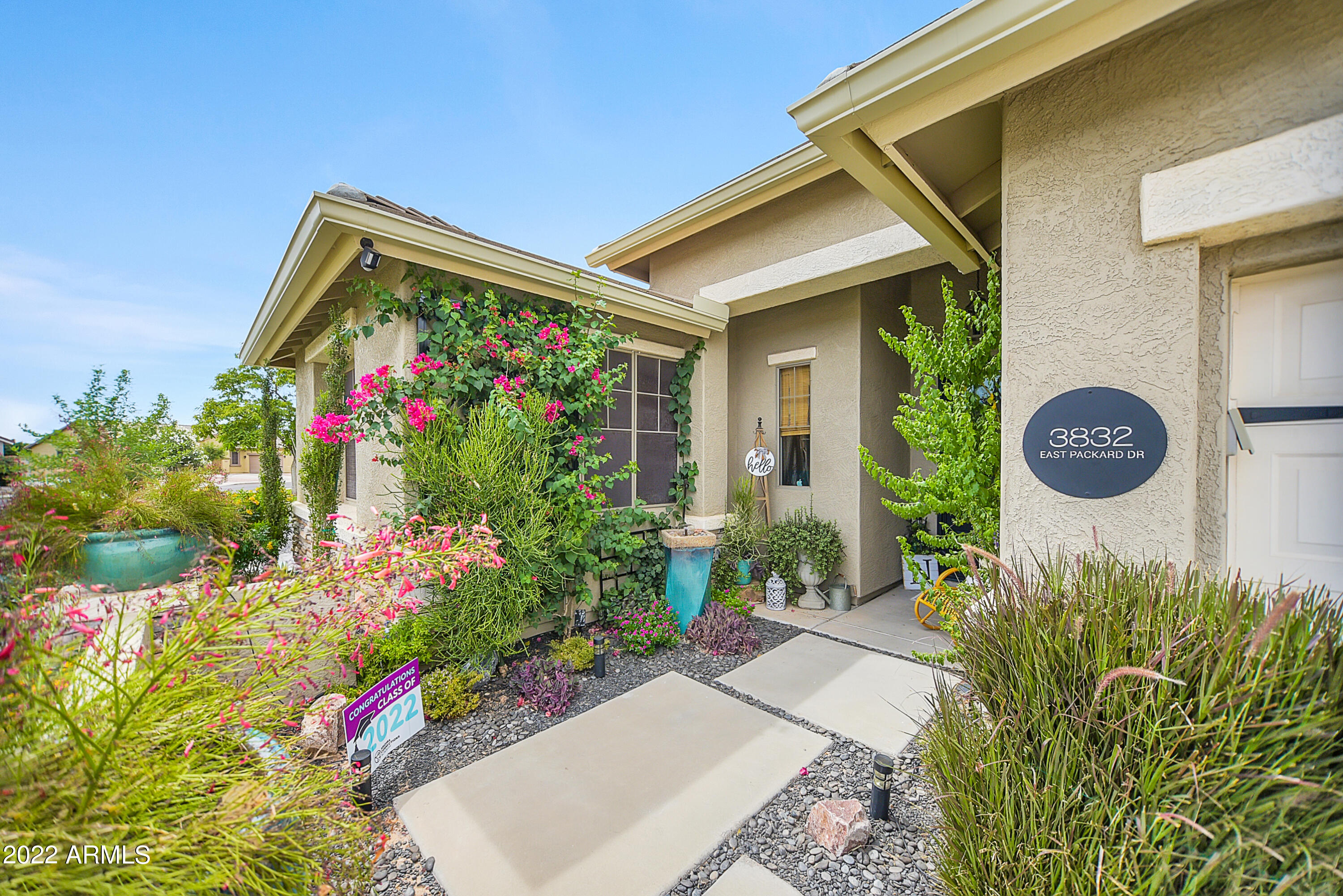 3832 E PACKARD Drive