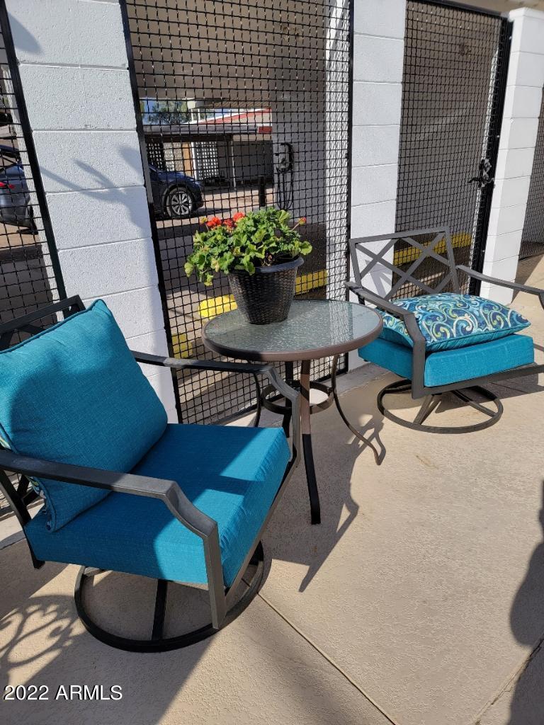 4242 N 31ST Place
