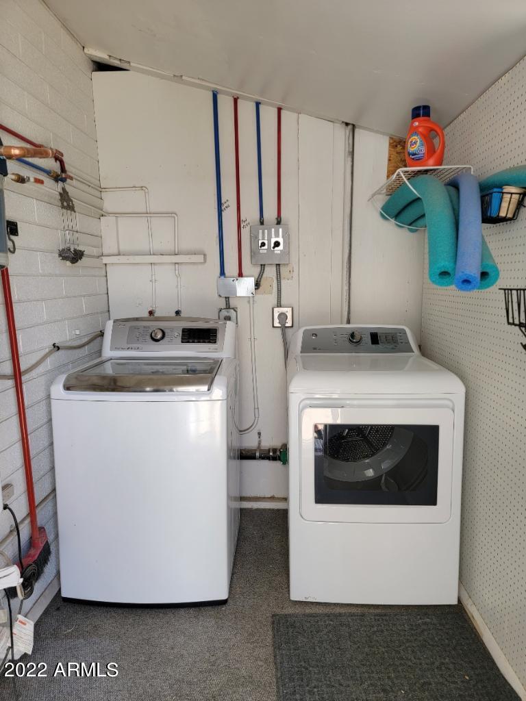 4242 N 31ST Place