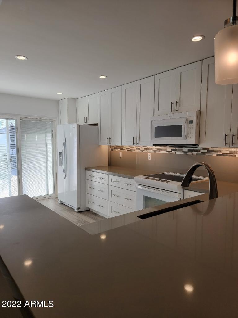 4242 N 31ST Place