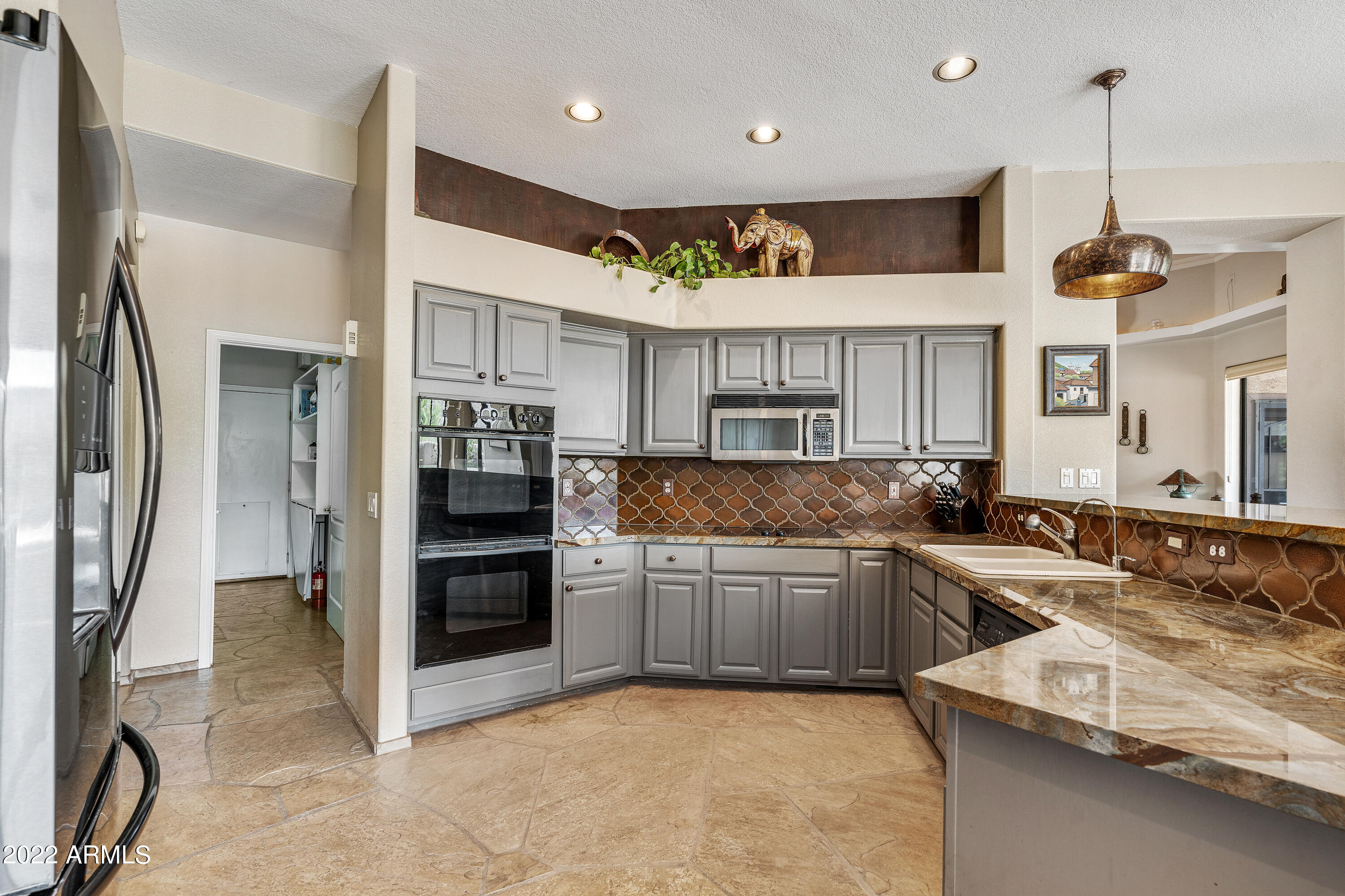 41432 N IRONWOOD Bluff