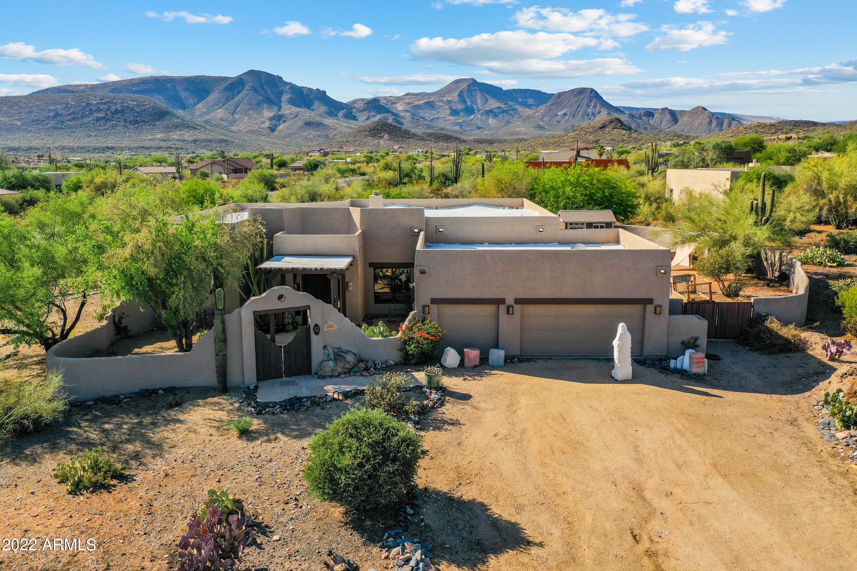 41432 N IRONWOOD Bluff