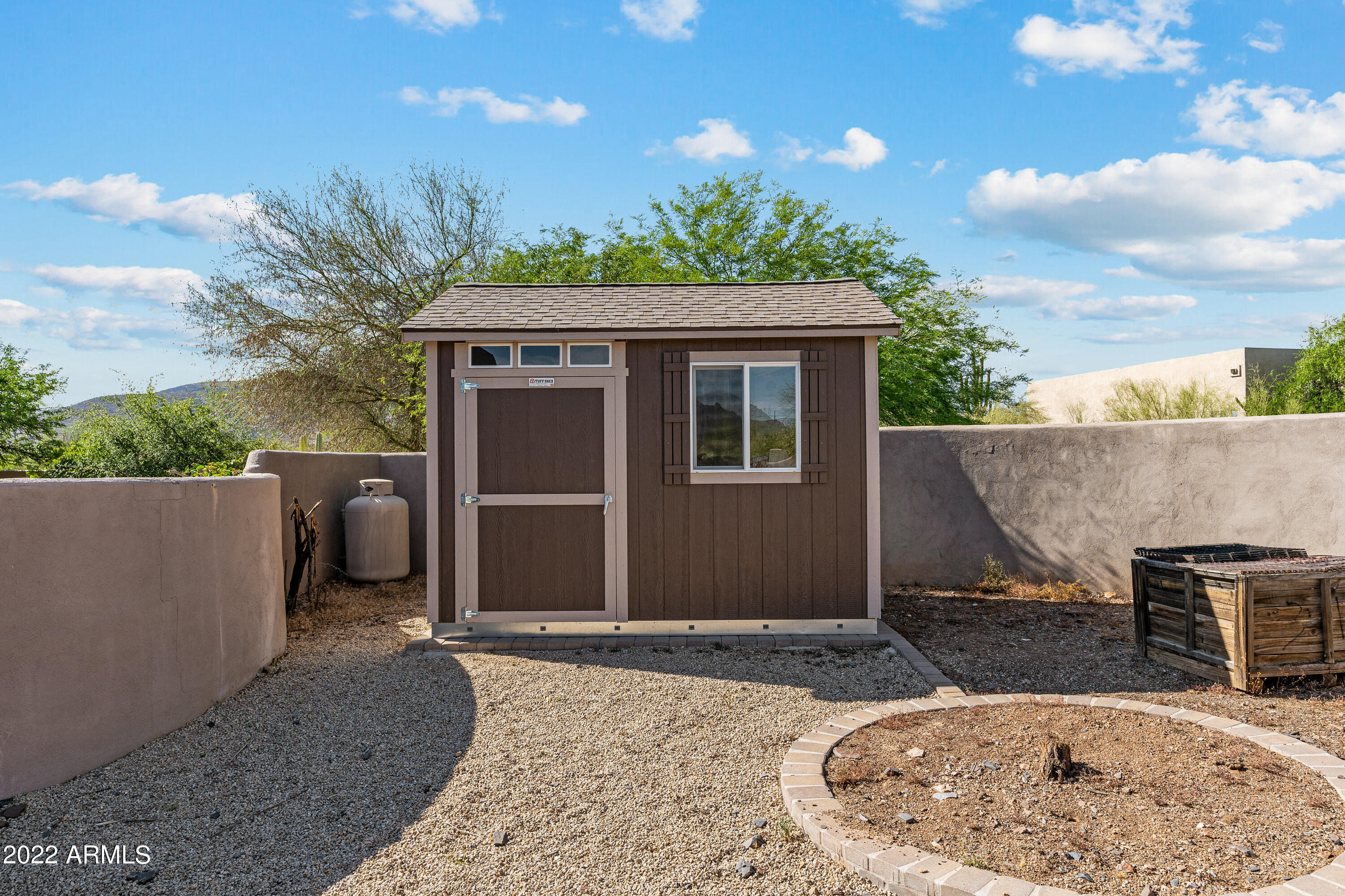 41432 N IRONWOOD Bluff