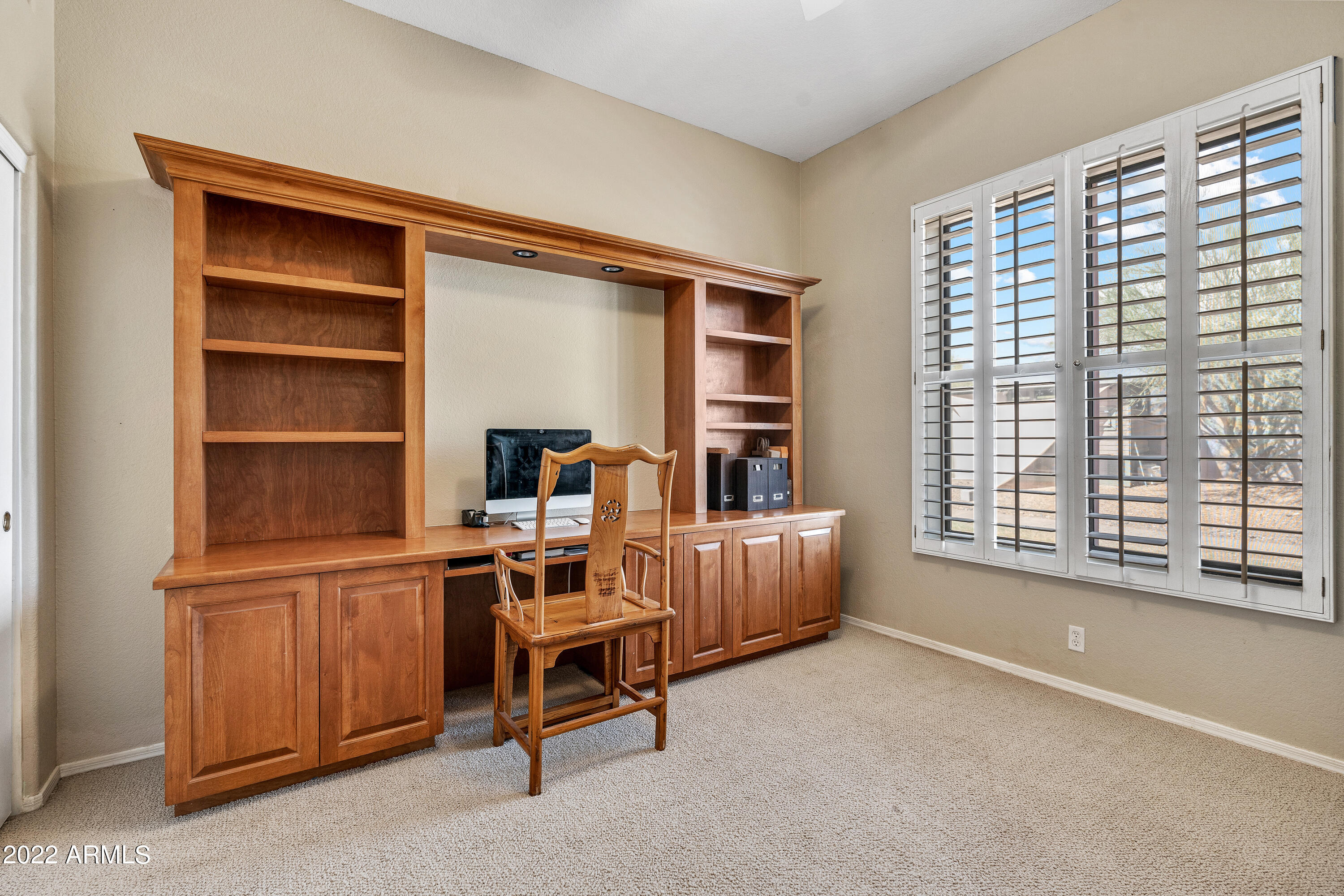 41432 N IRONWOOD Bluff