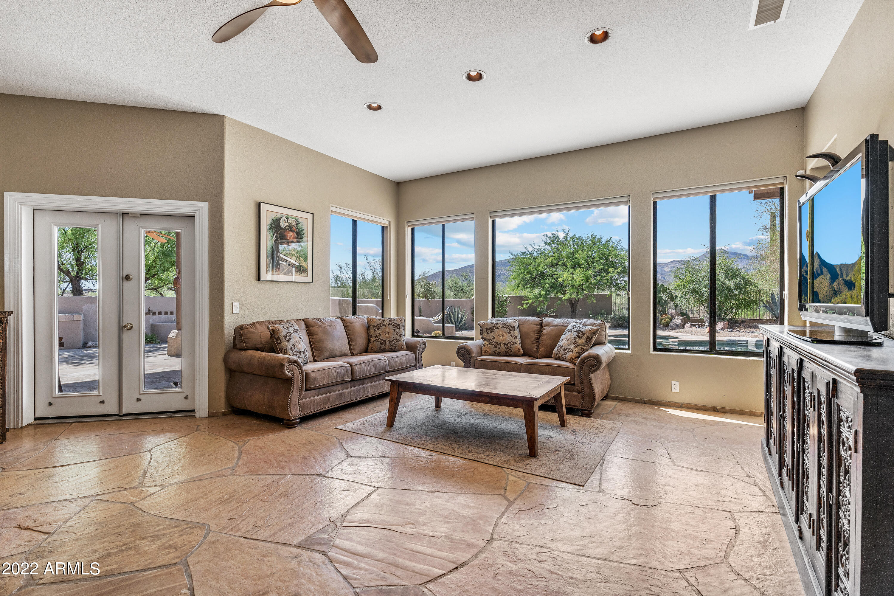 41432 N IRONWOOD Bluff