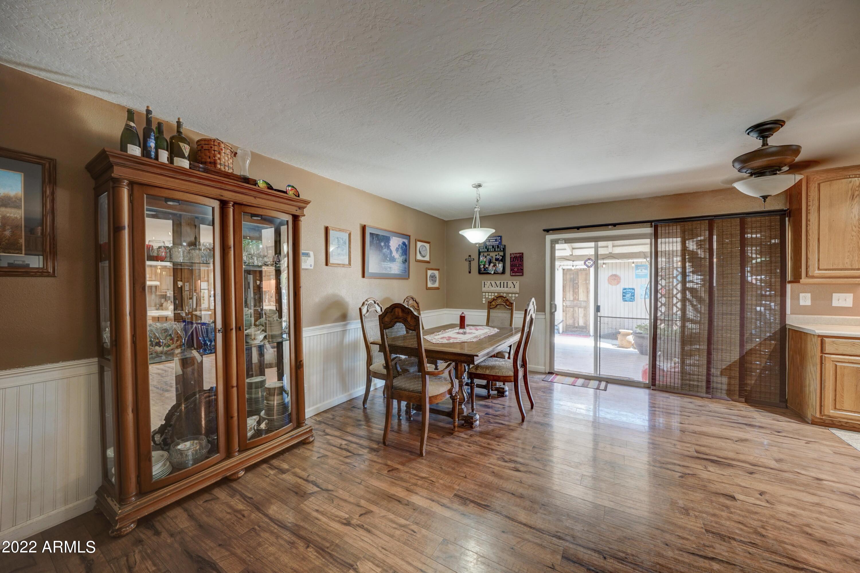 3207 W CHOLLA Street