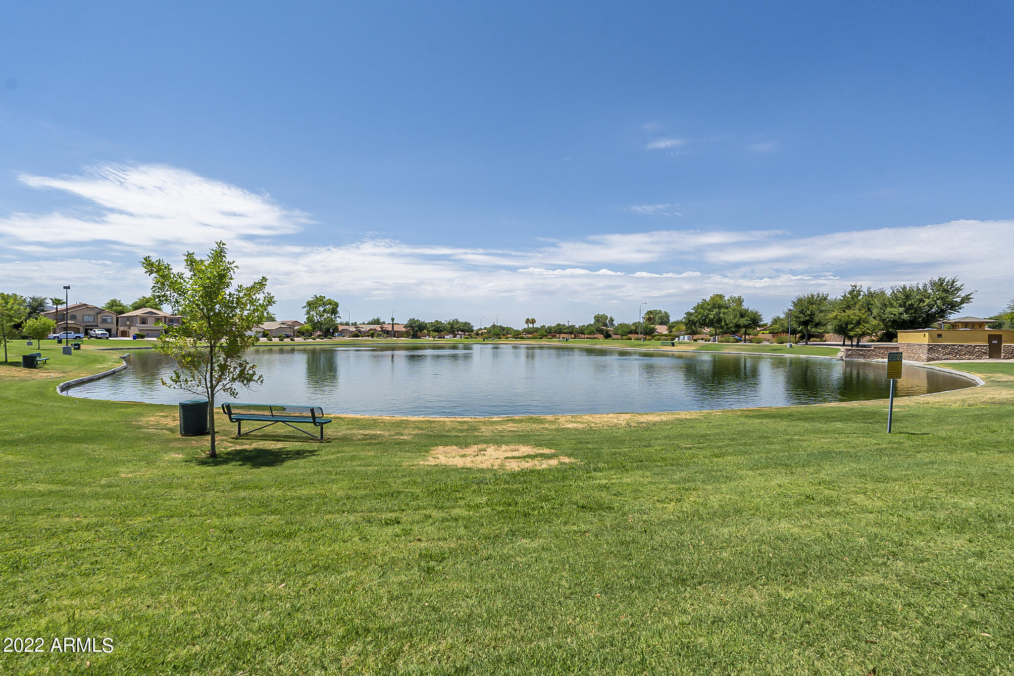 4521 E KARSTEN Drive