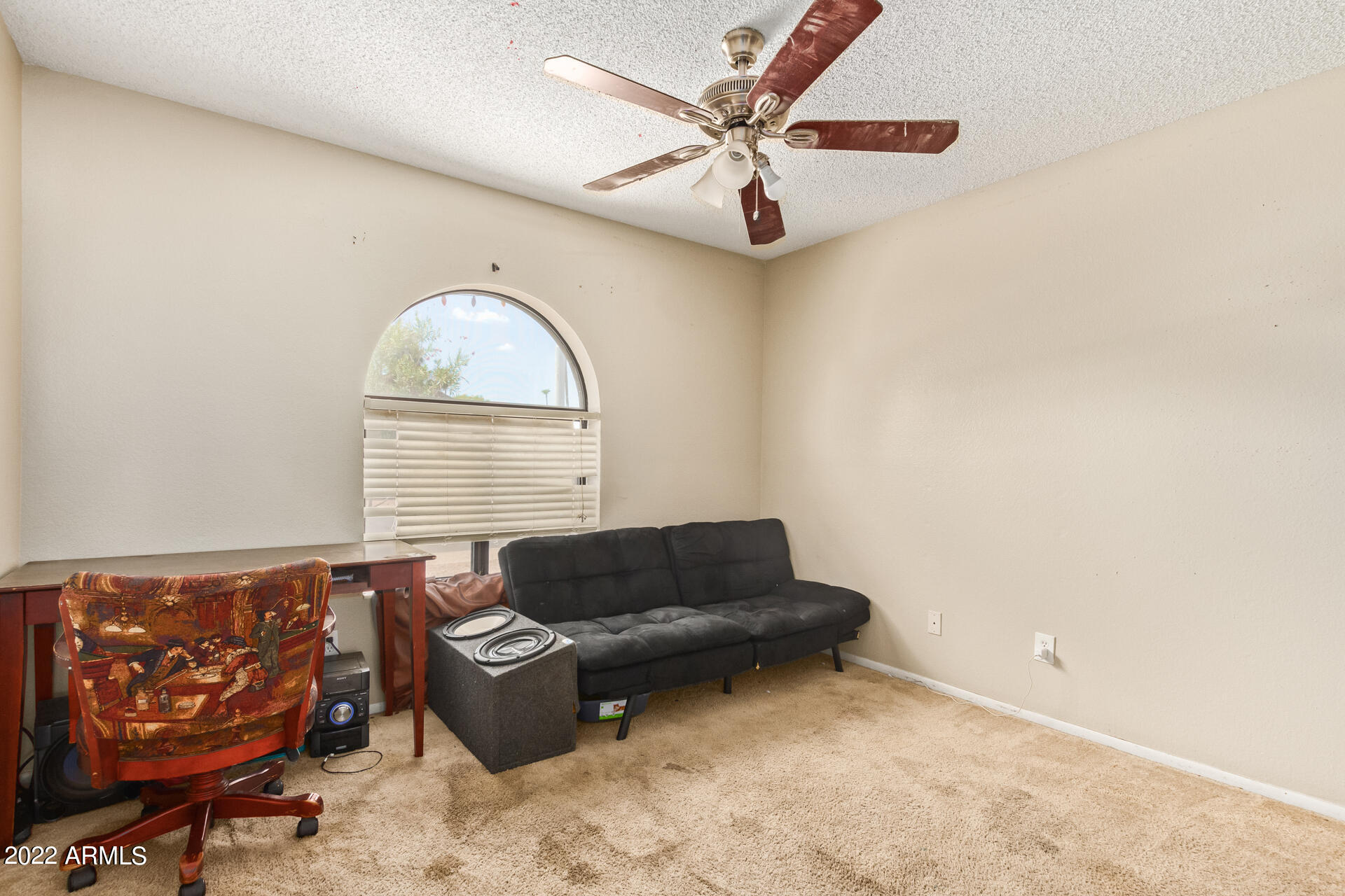 2111 N SALIDA DEL SOL Street