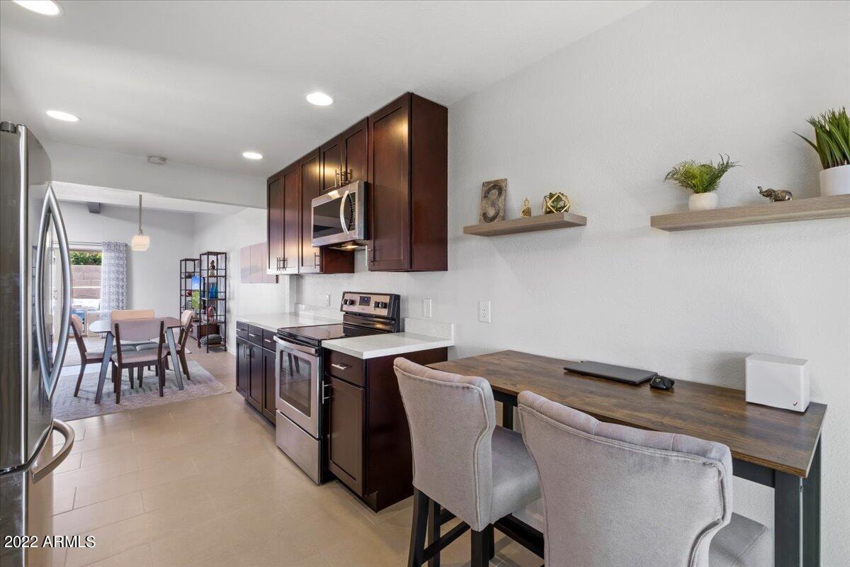 6731 N OCOTILLO HERMOSA Circle