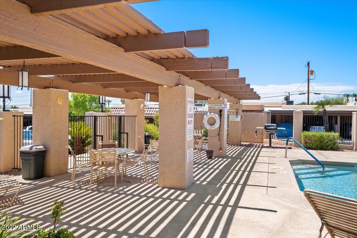 6731 N OCOTILLO HERMOSA Circle