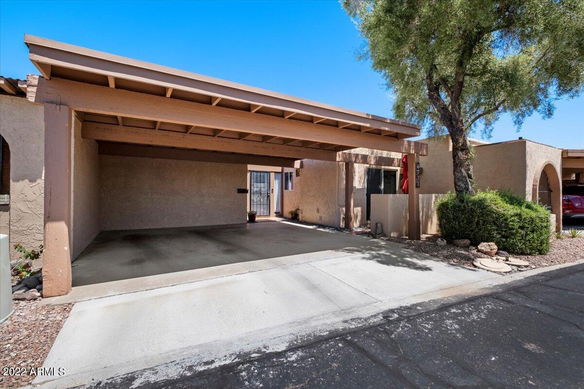 6731 N OCOTILLO HERMOSA Circle