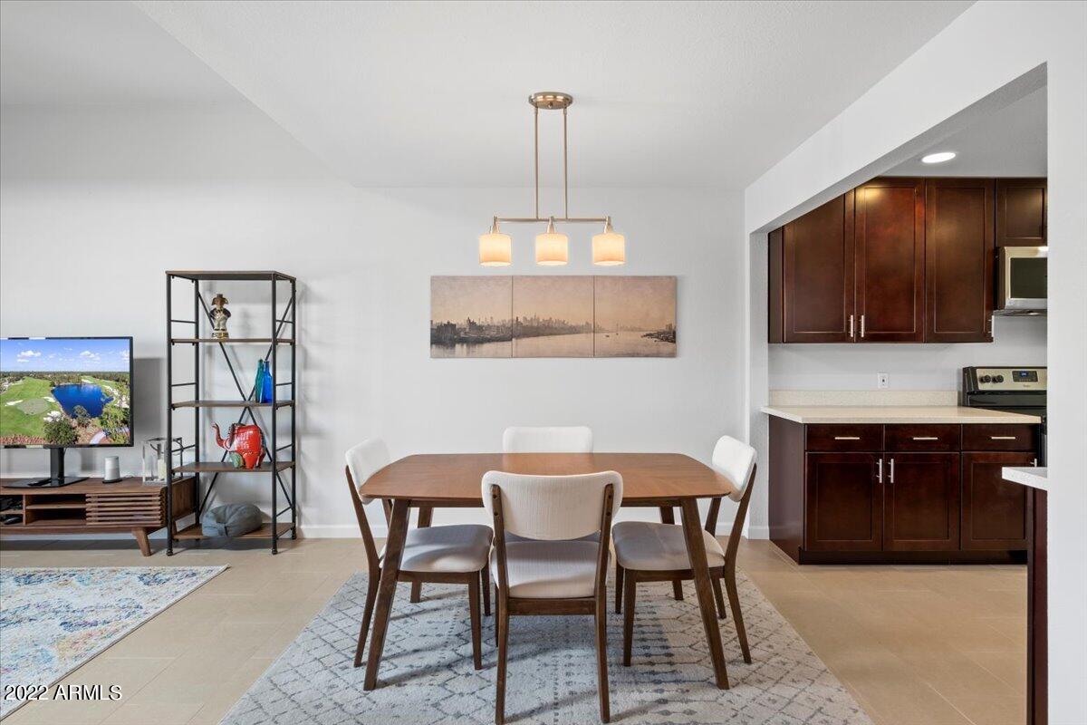 6731 N OCOTILLO HERMOSA Circle