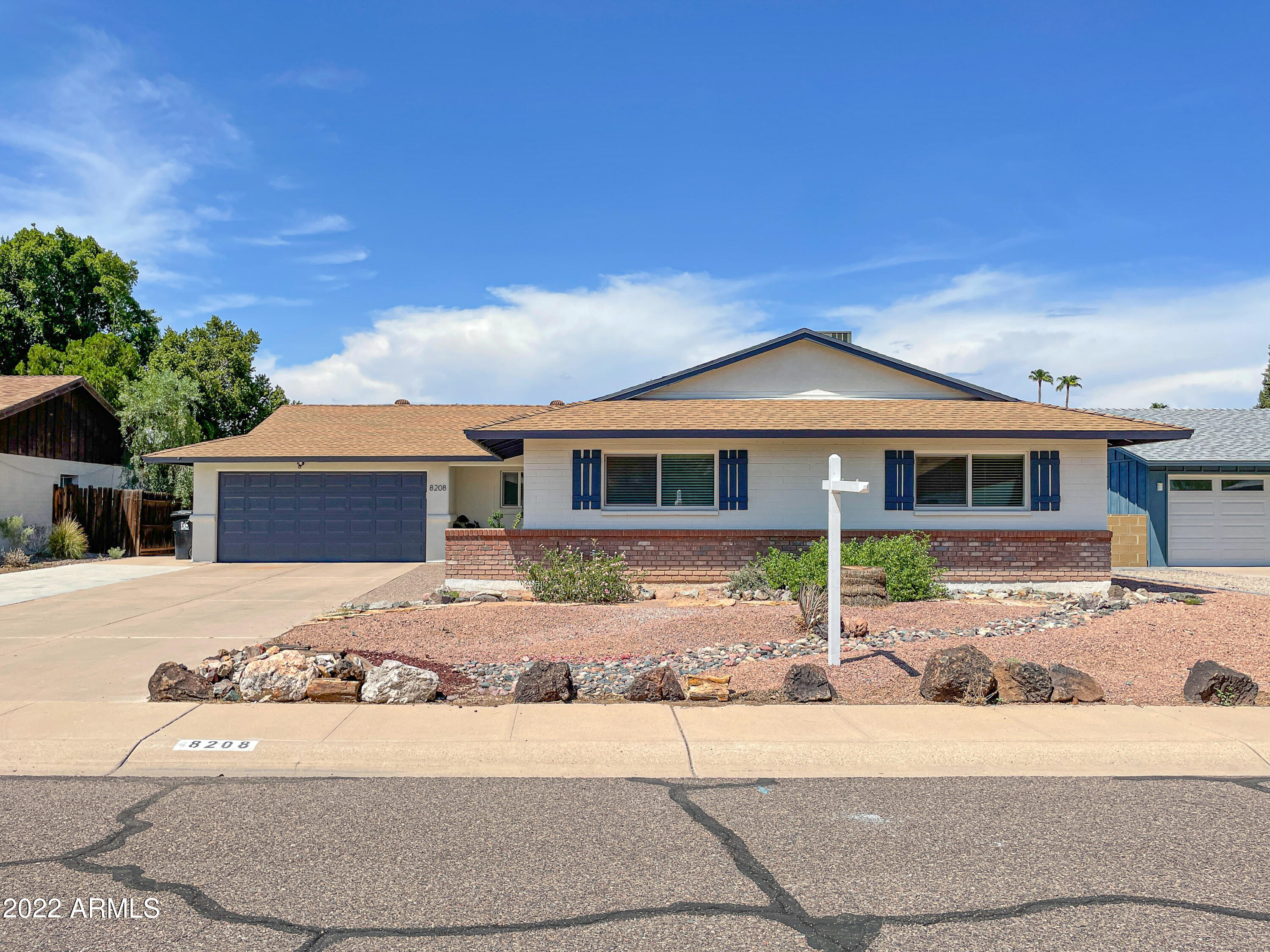 8208 E BUENA TERRA Way