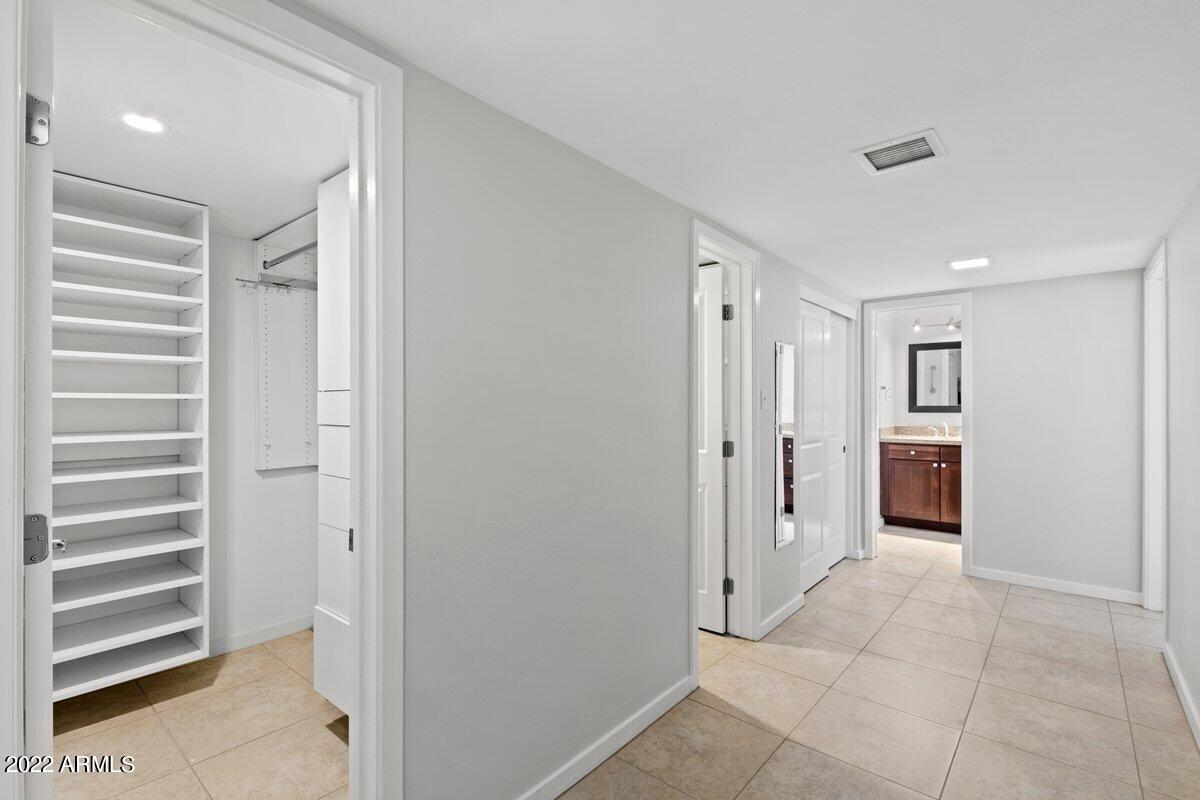3600 N 5TH Avenue # 305