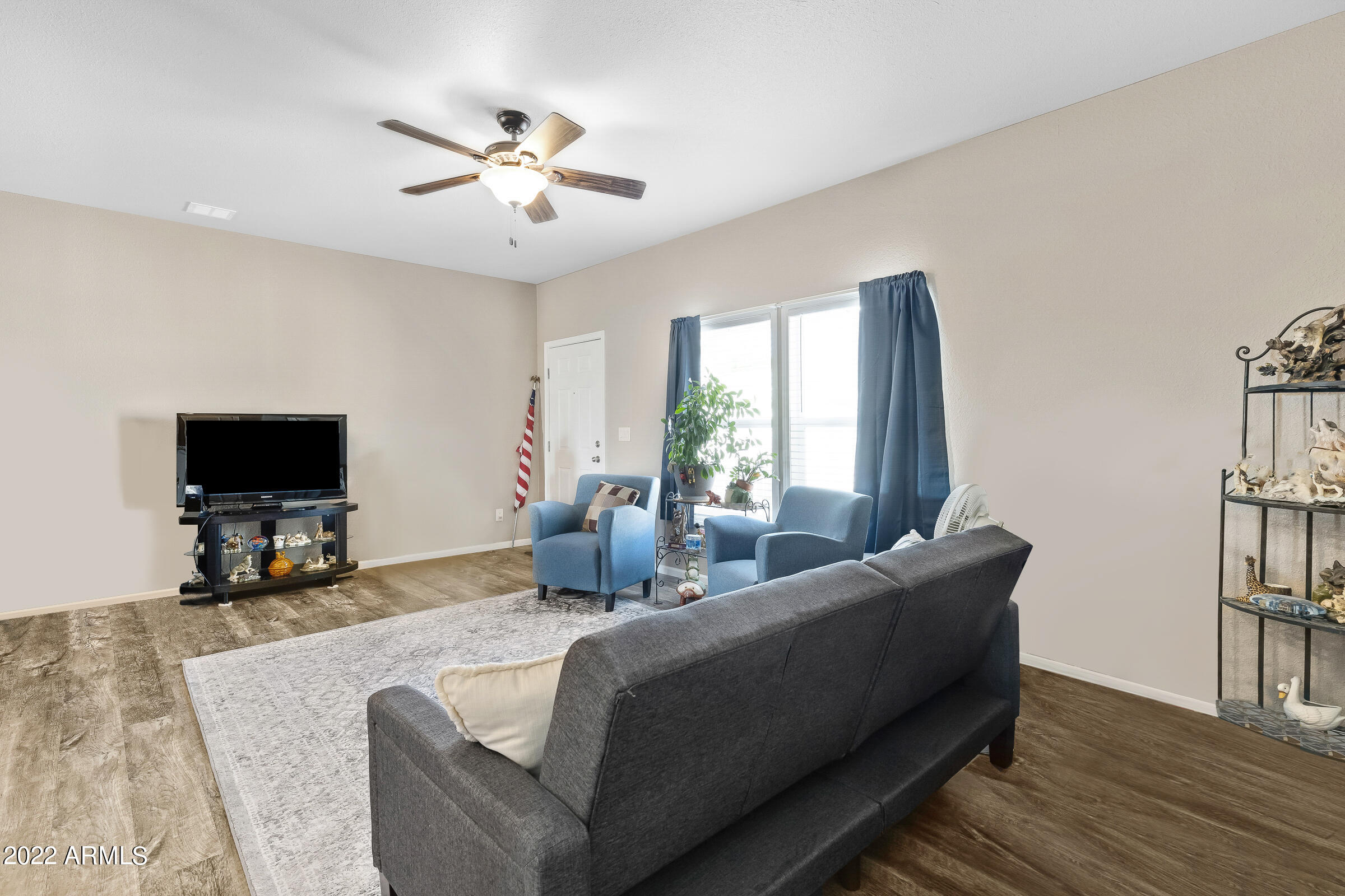 2000 S Apache Road # 71