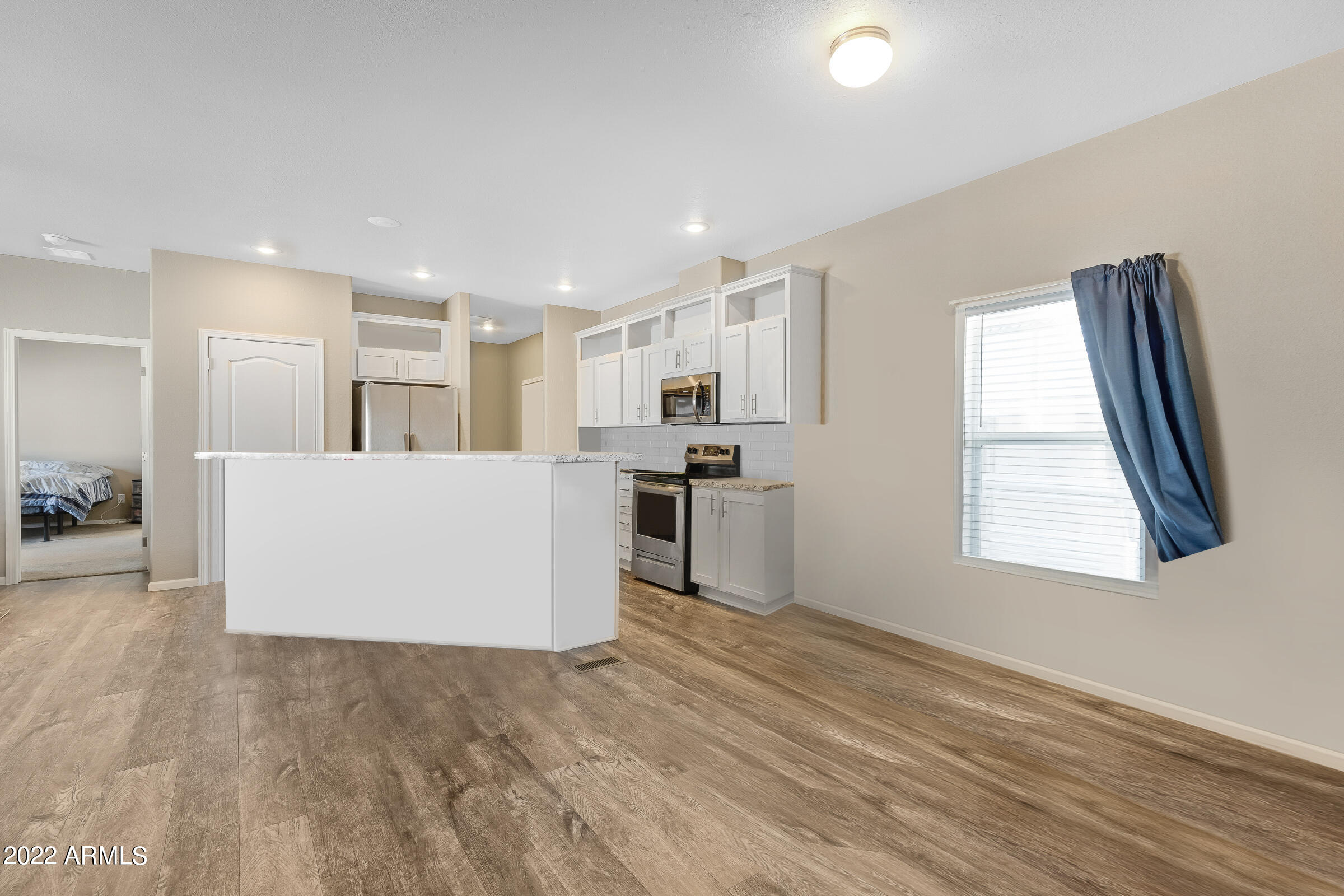 2000 S Apache Road # 71