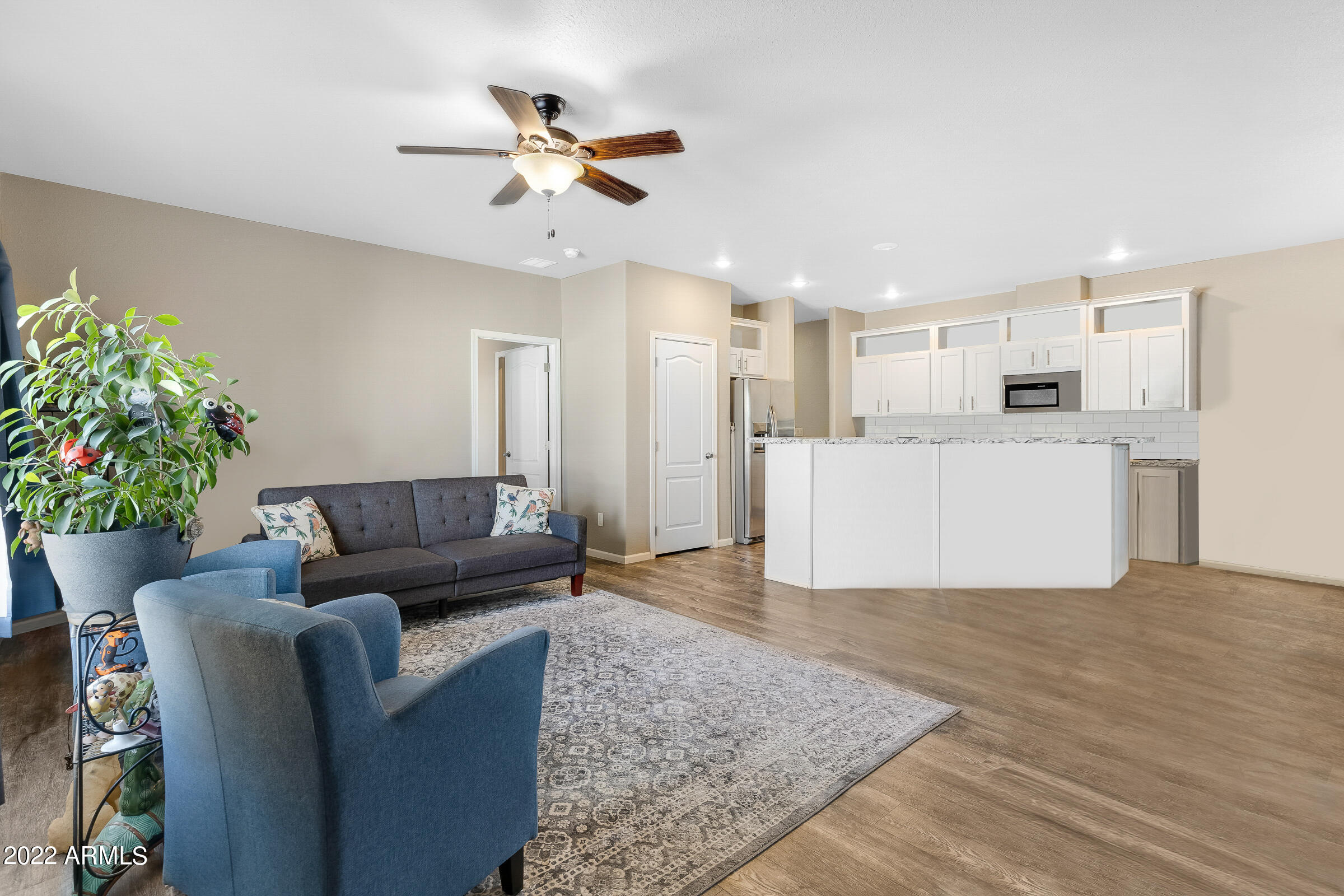 2000 S Apache Road # 71