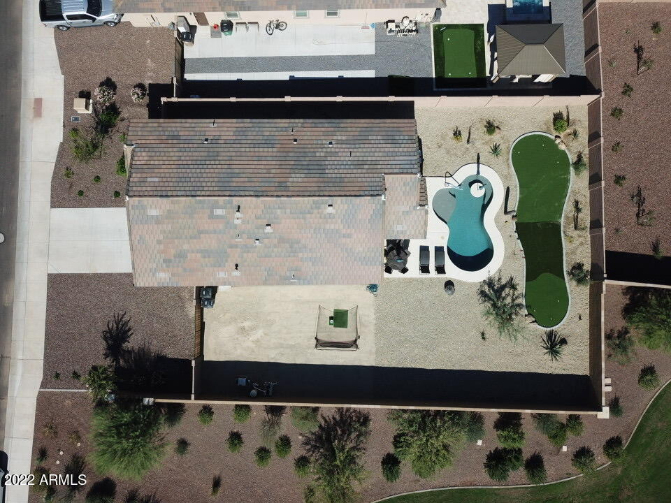 18054 W ELM Street