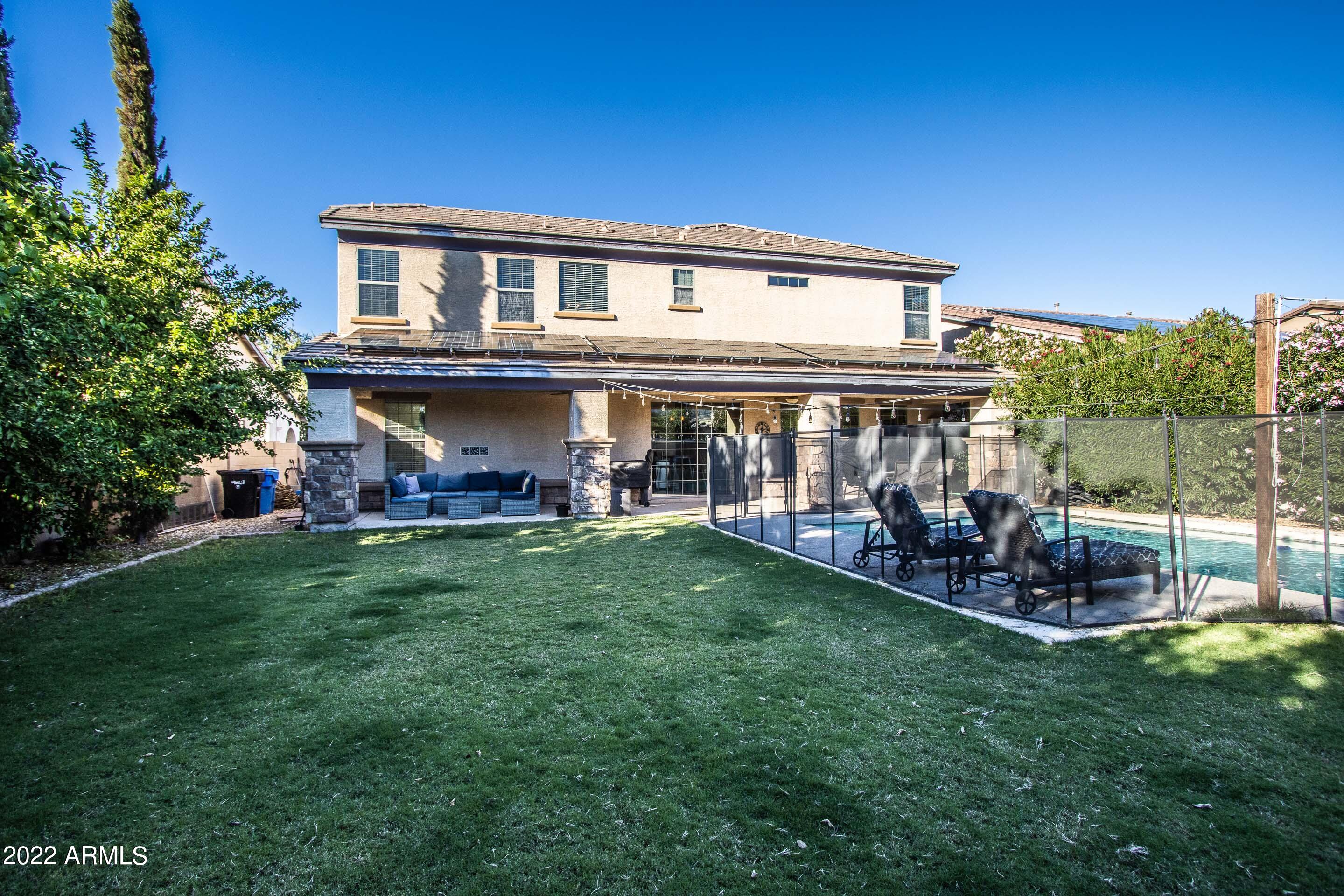 2899 E FANDANGO Drive
