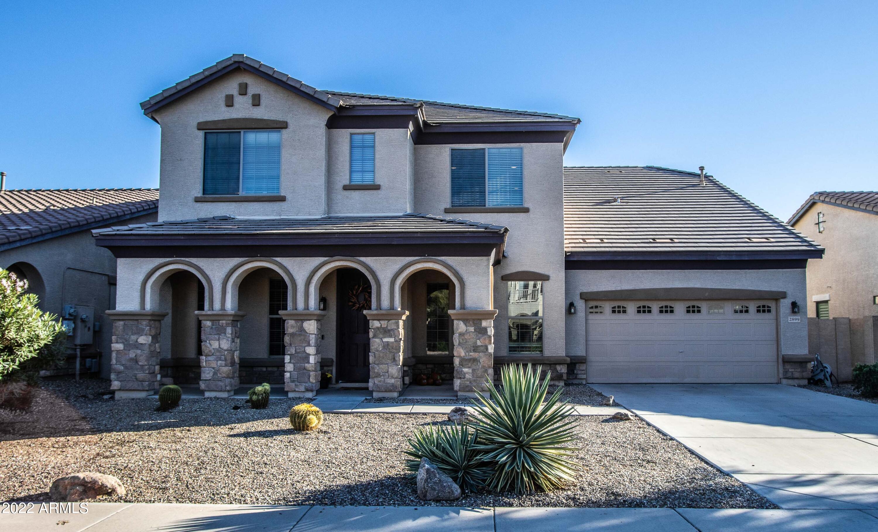 2899 E FANDANGO Drive