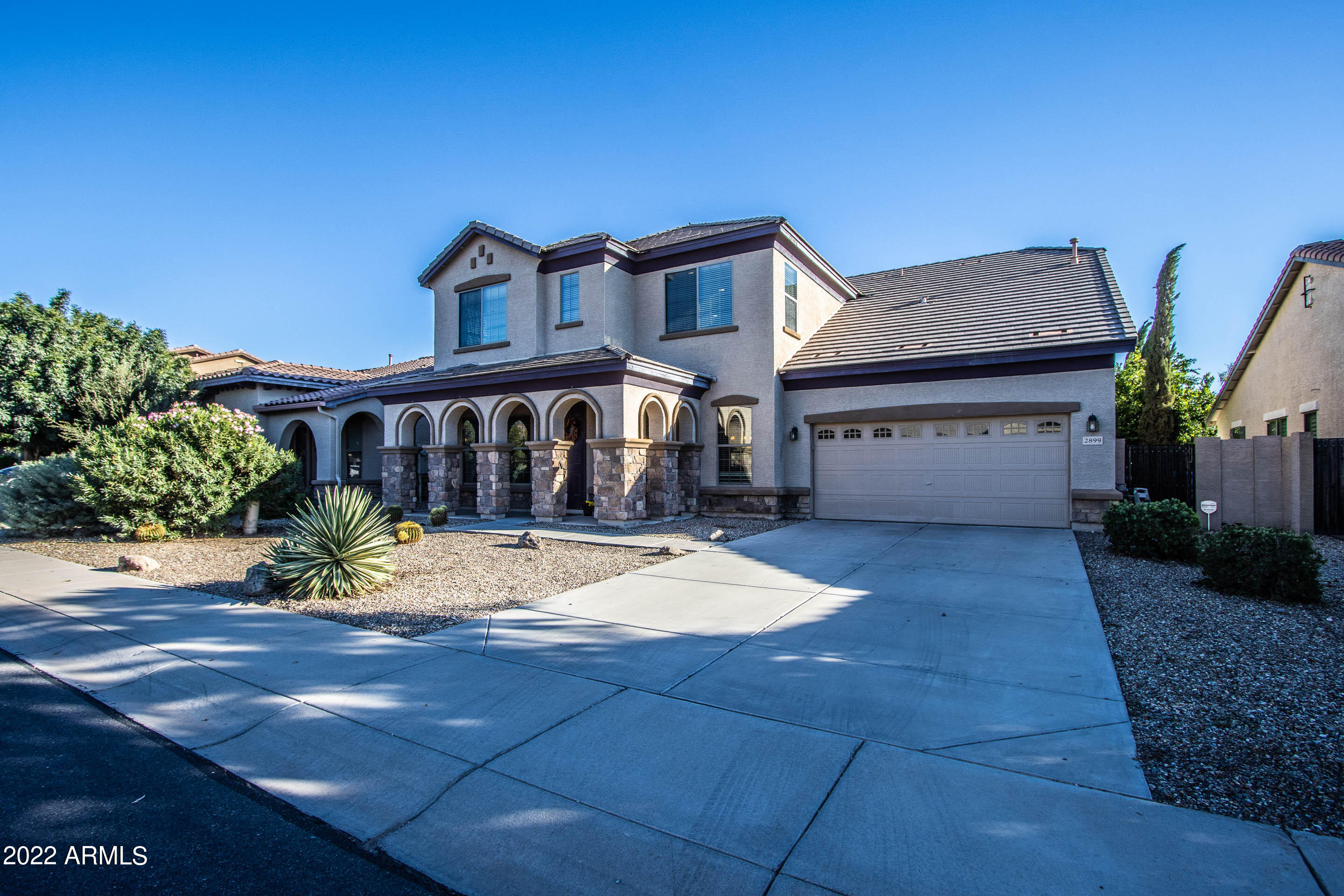 2899 E FANDANGO Drive