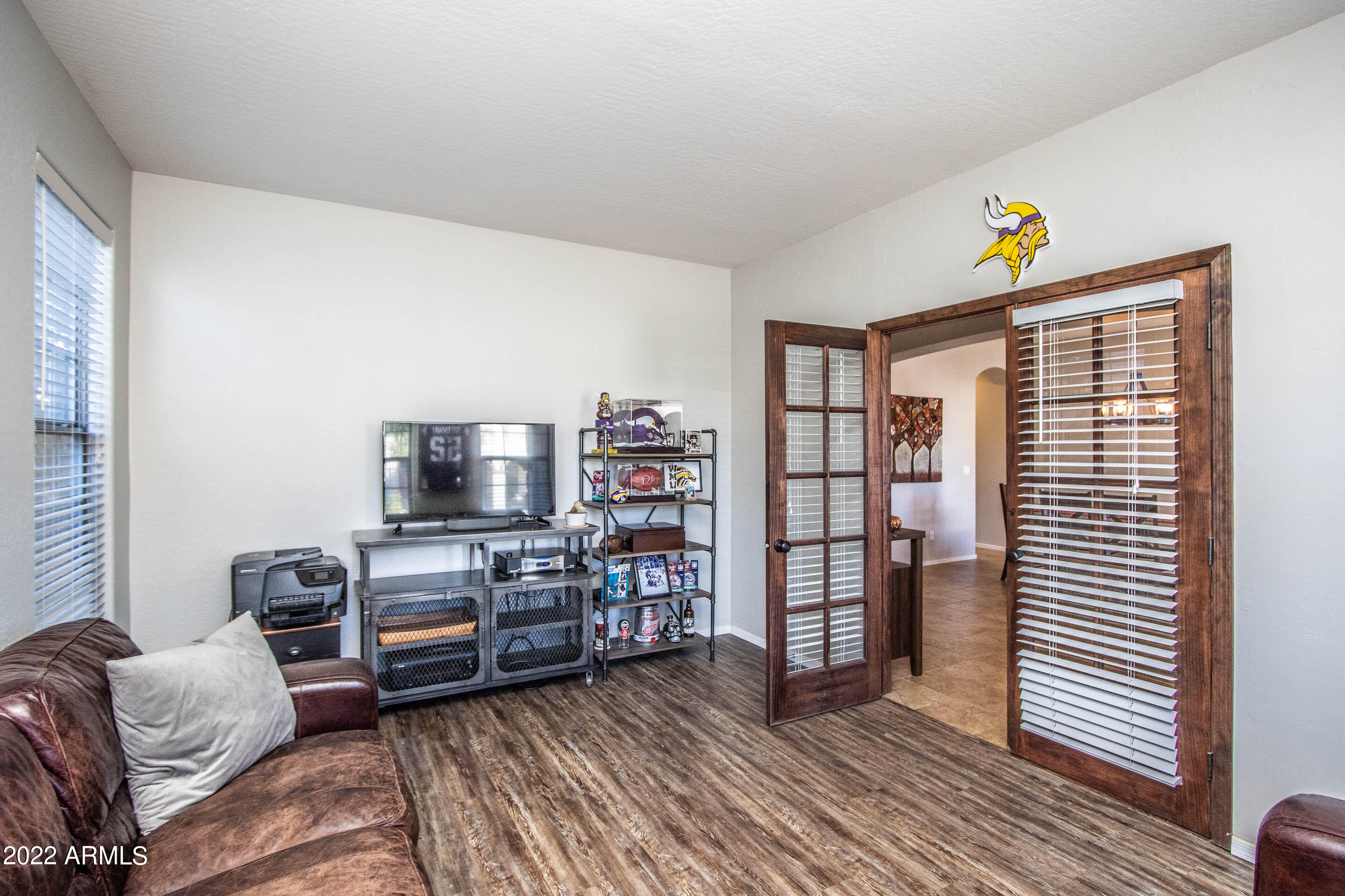 2899 E FANDANGO Drive