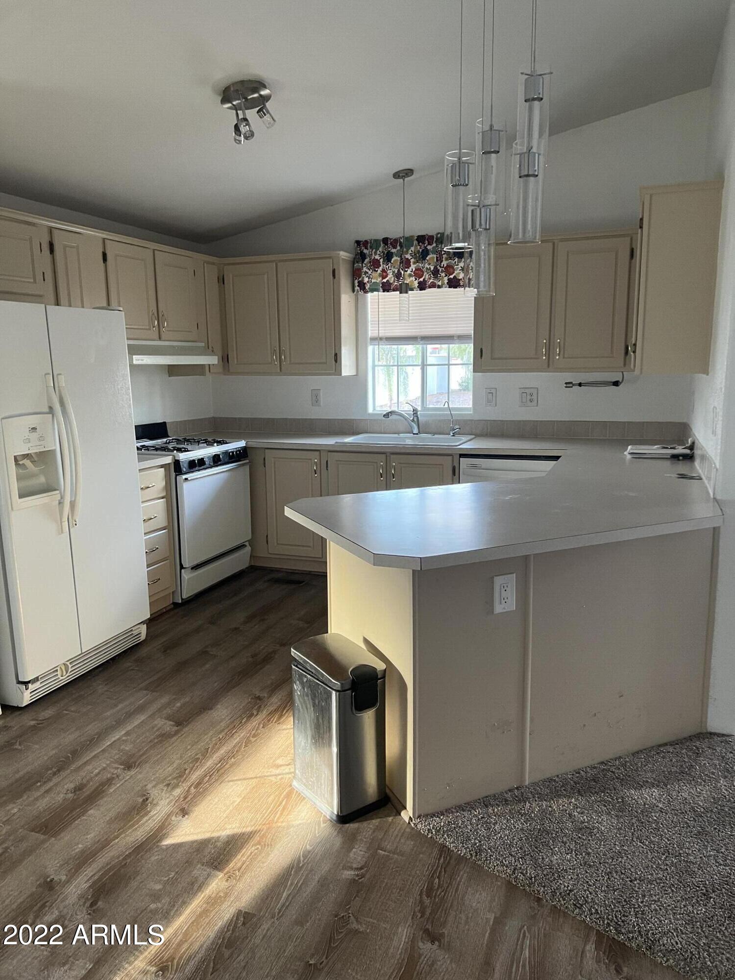 201 S Greenfield Road # 144