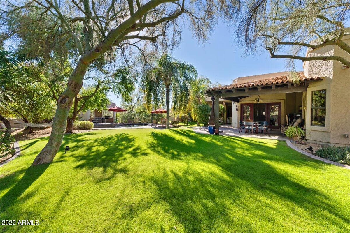 8459 E WHISPERING WIND Drive