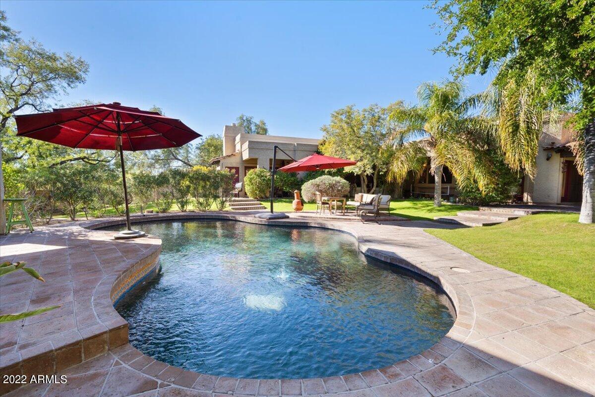 8459 E WHISPERING WIND Drive