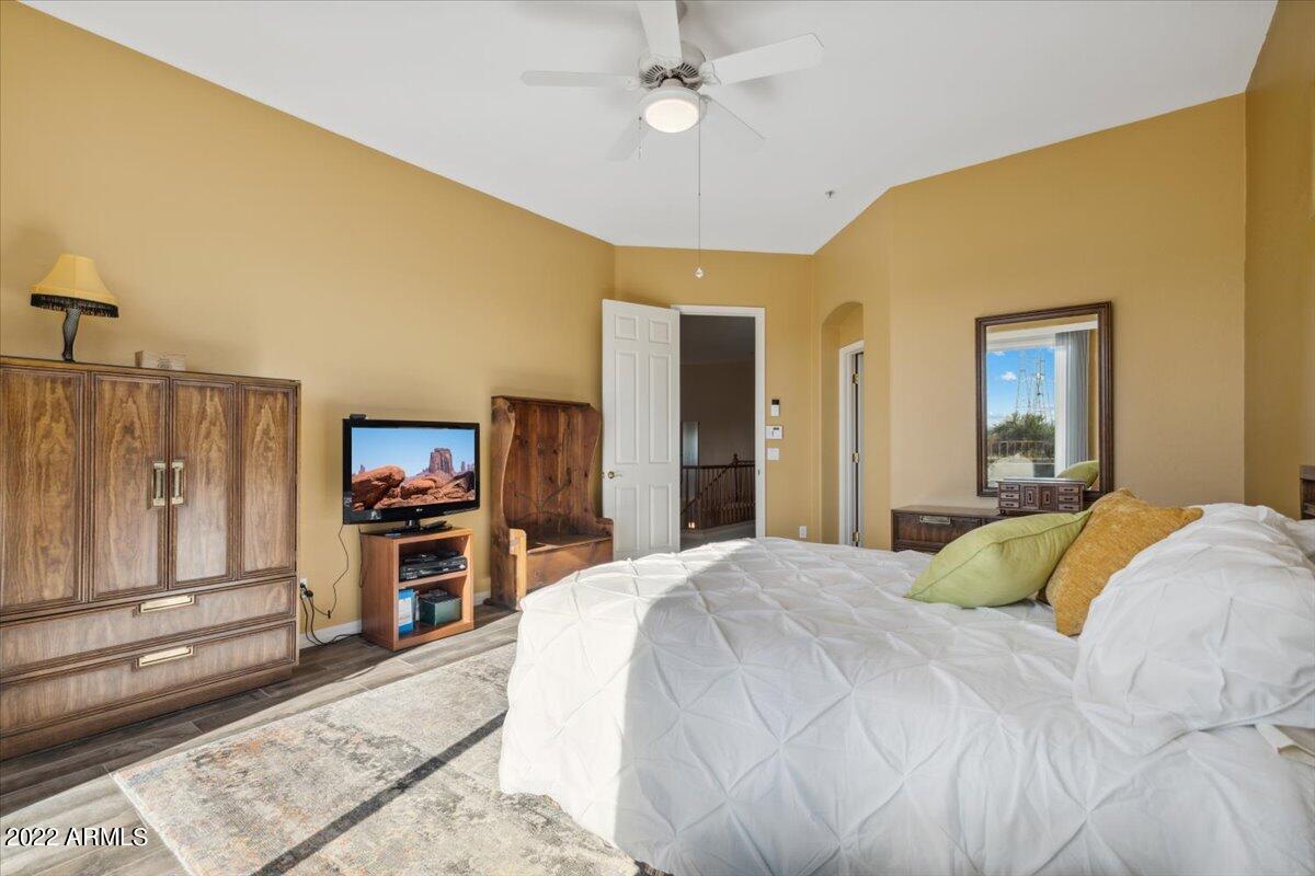 19550 N GRAYHAWK Drive N # 1092