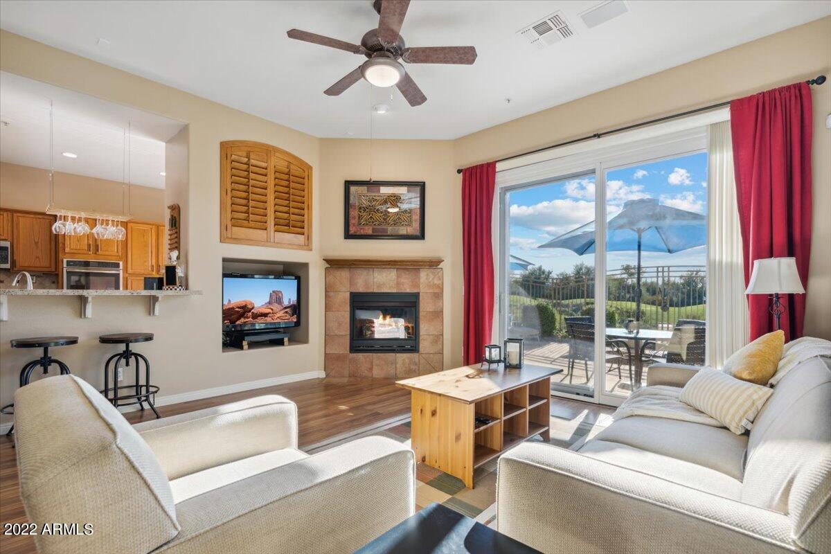 19550 N GRAYHAWK Drive N # 1092