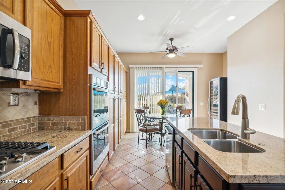 19550 N GRAYHAWK Drive N # 1092