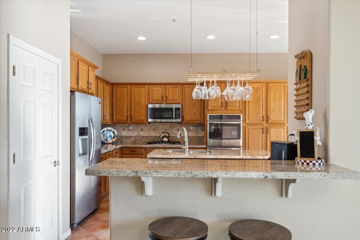 19550 N GRAYHAWK Drive N # 1092