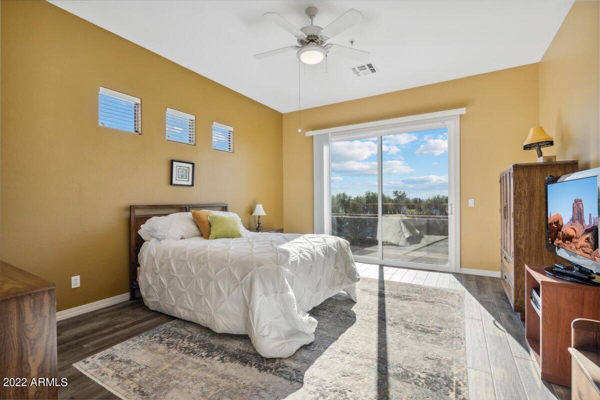 19550 N GRAYHAWK Drive N # 1092