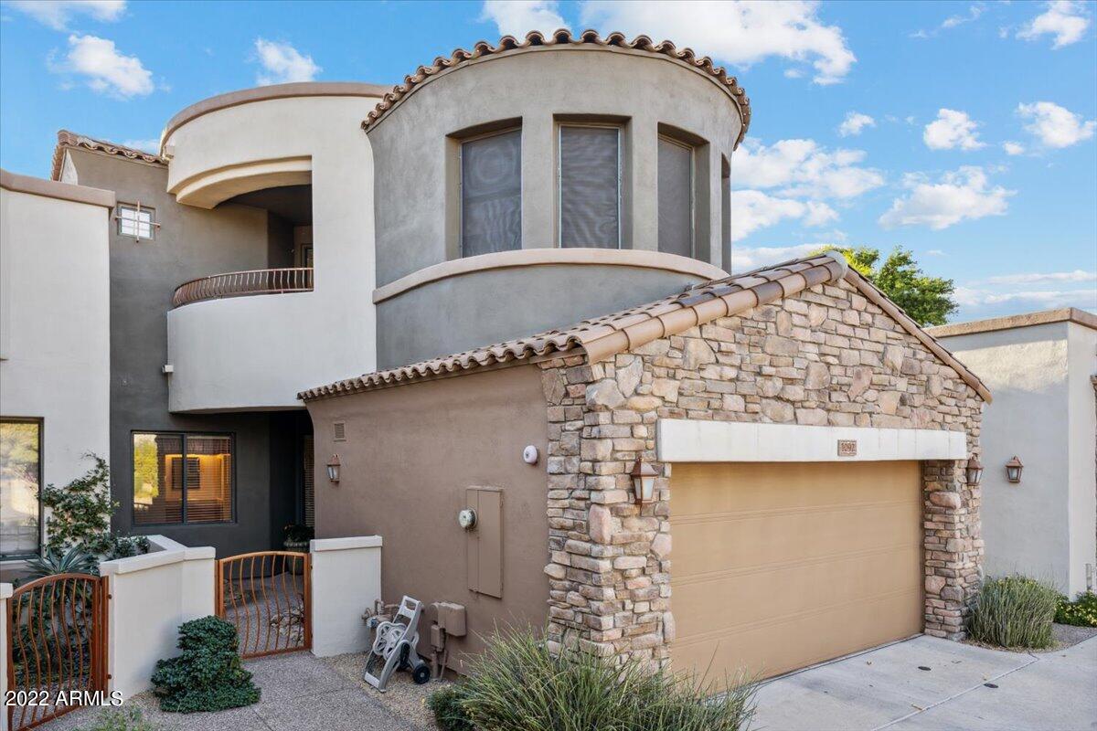 19550 N GRAYHAWK Drive N # 1092