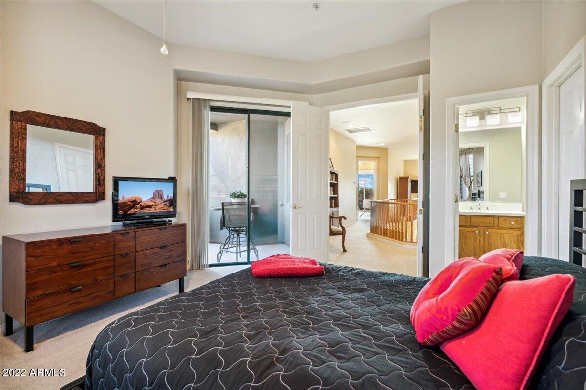 19550 N GRAYHAWK Drive N # 1092