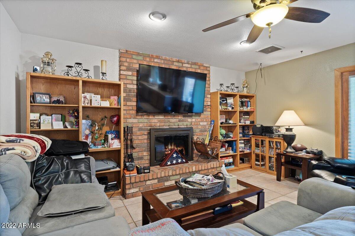 1320 W PALO VERDE Drive