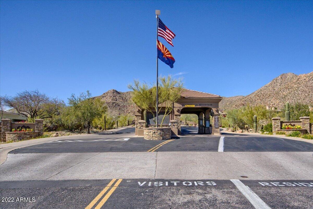 13641 E SHAW BUTTE Drive