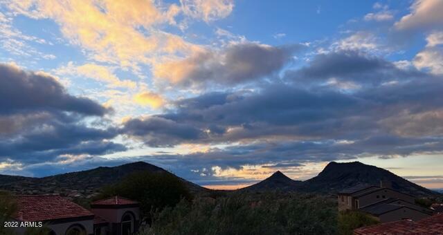 13641 E SHAW BUTTE Drive
