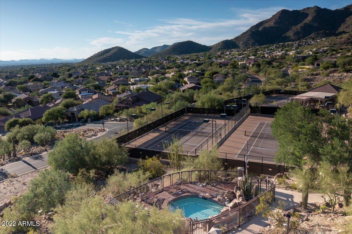 13641 E SHAW BUTTE Drive