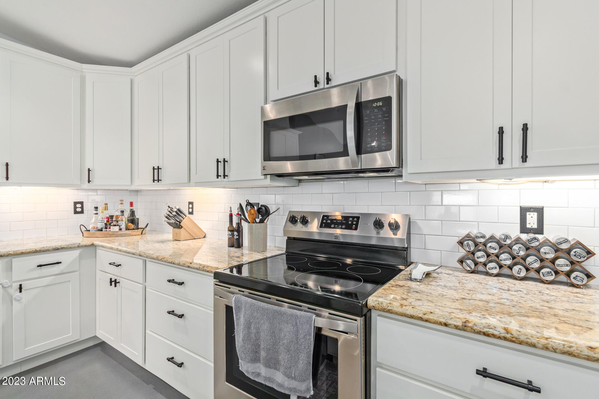 2225 N 22ND Street