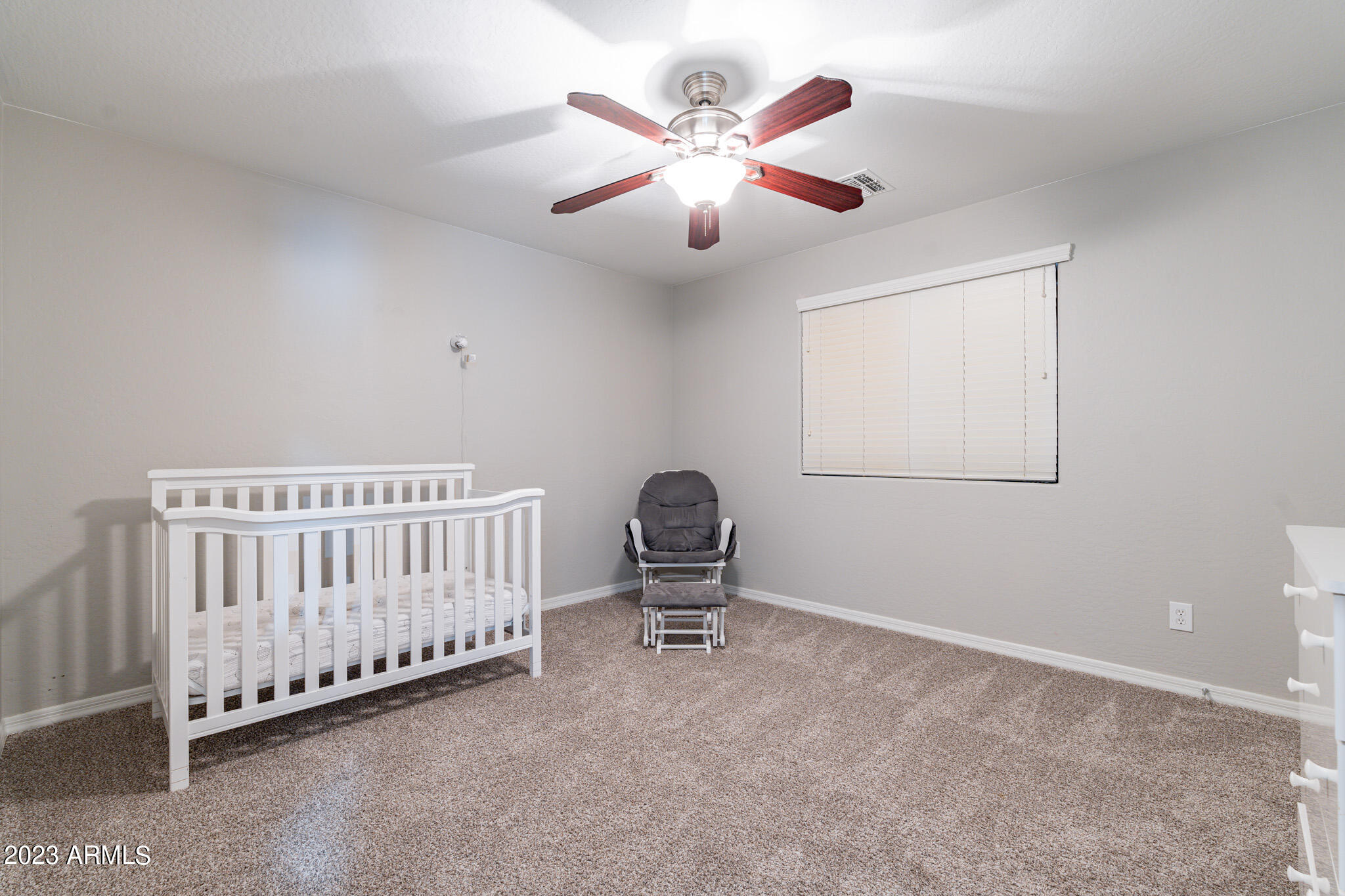 2519 W DESERT VISTA Trail