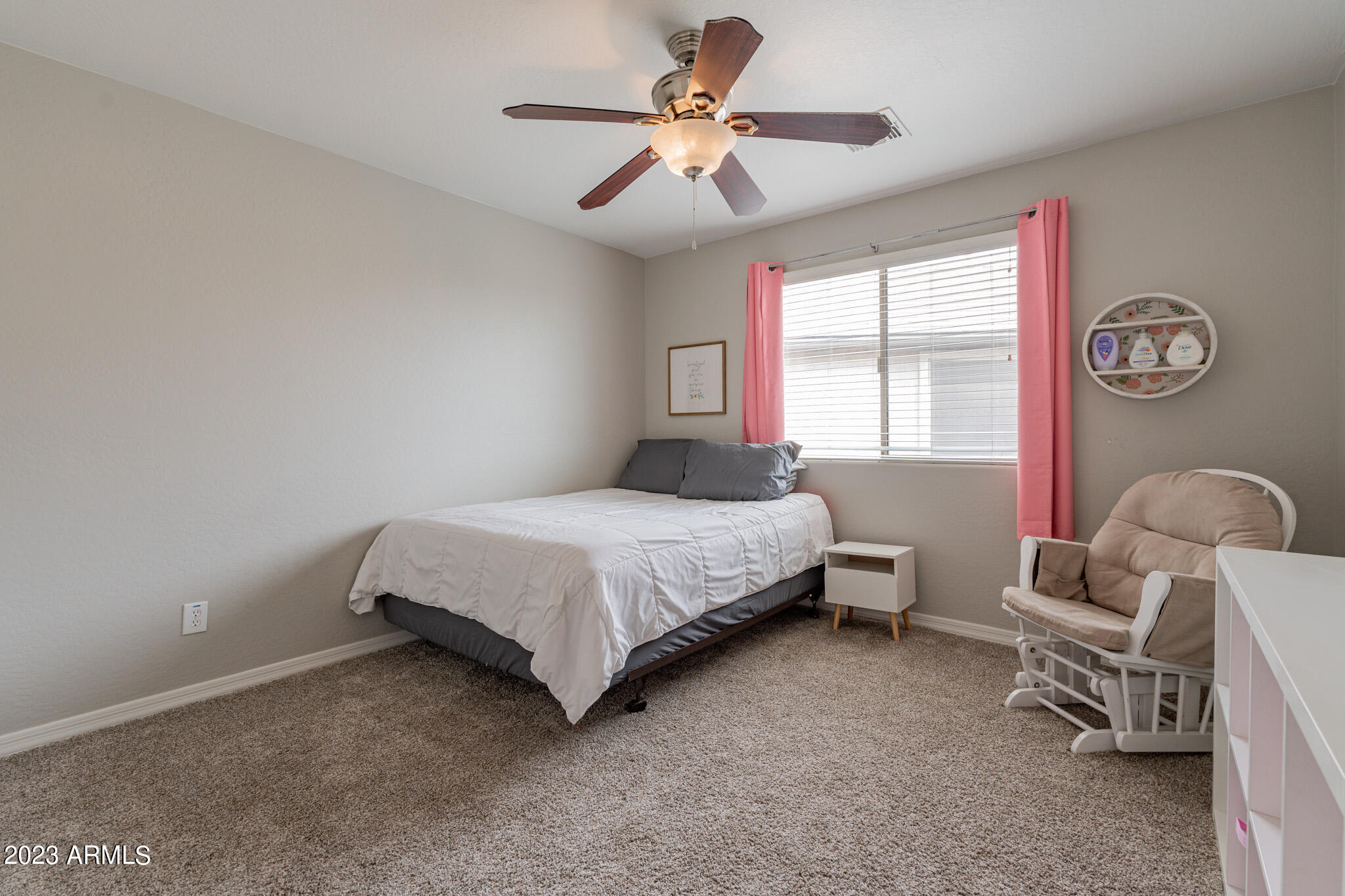 2519 W DESERT VISTA Trail