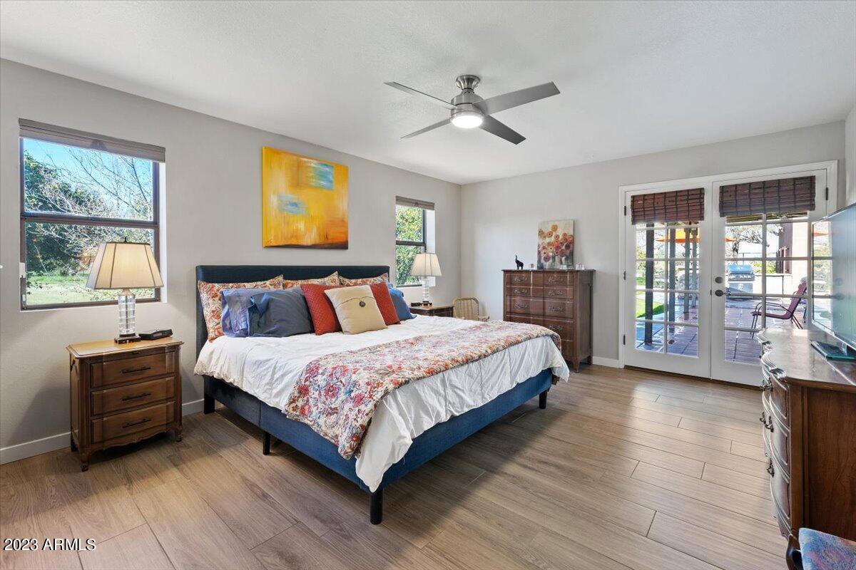 2634 N BARKLEY --