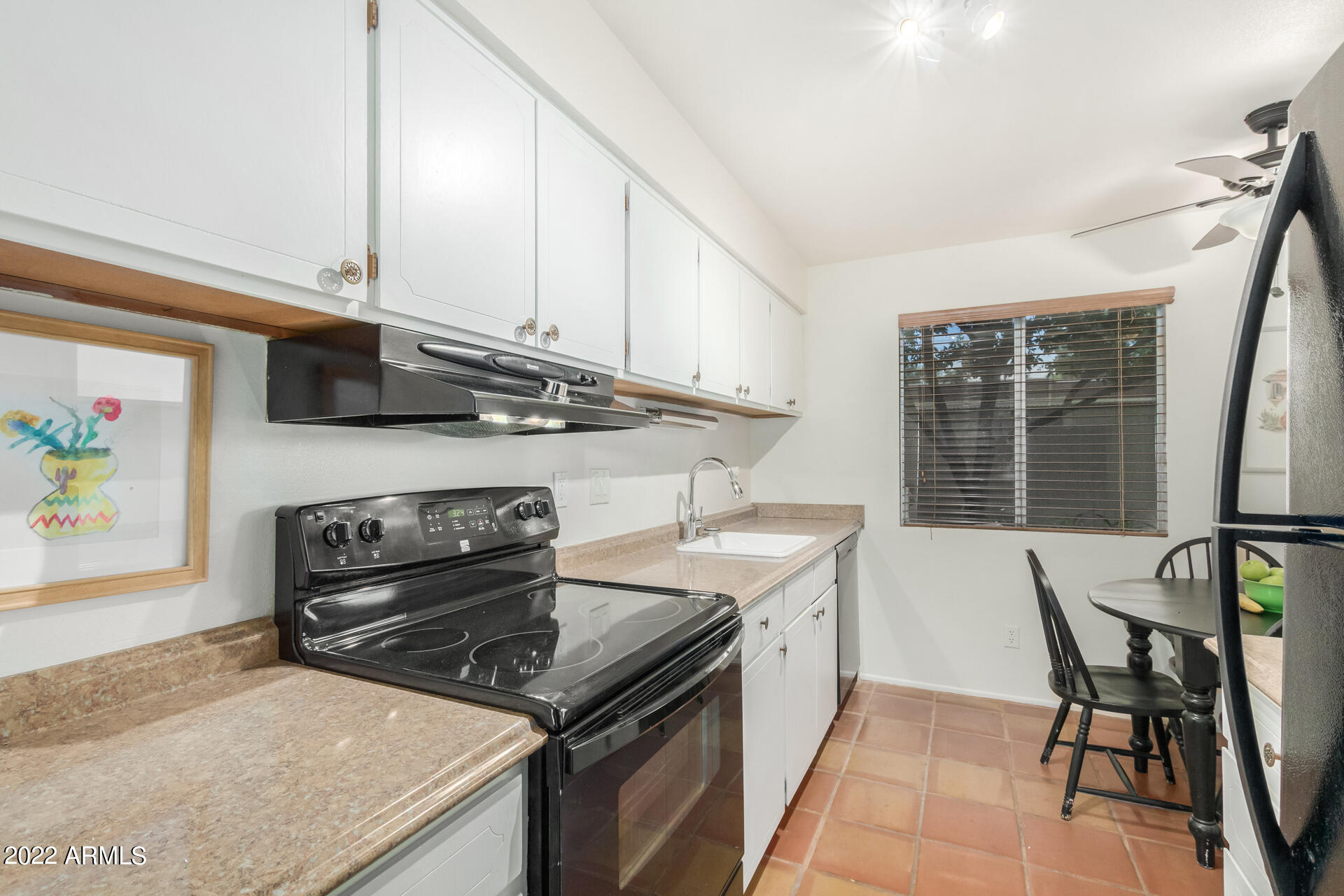 8141 N CENTRAL Avenue # 3